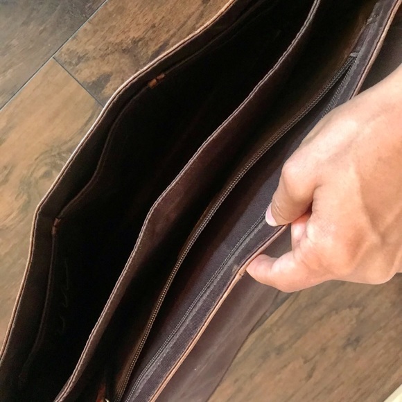 Vintage Leather Briefcase - Picture 5 of 5
